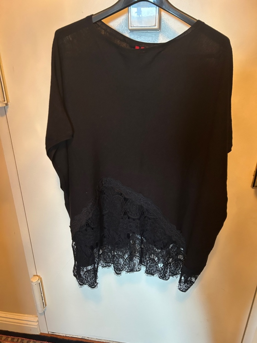 Women's Black Lace-Hem Tunic Top